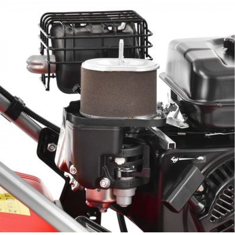 Бензиновий аератор HECHT 5677 2-in-1 (2 вала в комплекті)