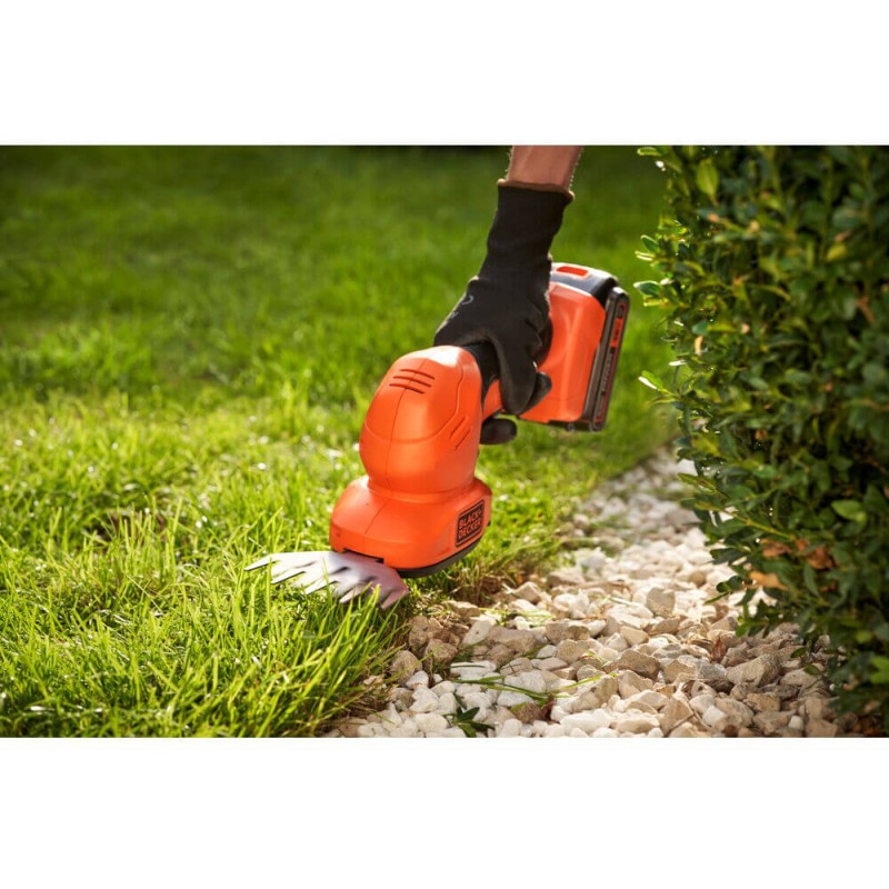 Кущоріз-ножиці акумуляторні BLACK+DECKER BCSS18D1