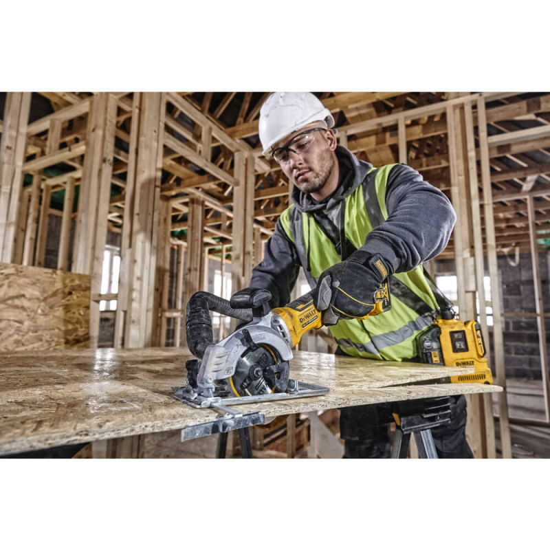 Пила дискова акумуляторна безщіткова DeWALT DCS571N