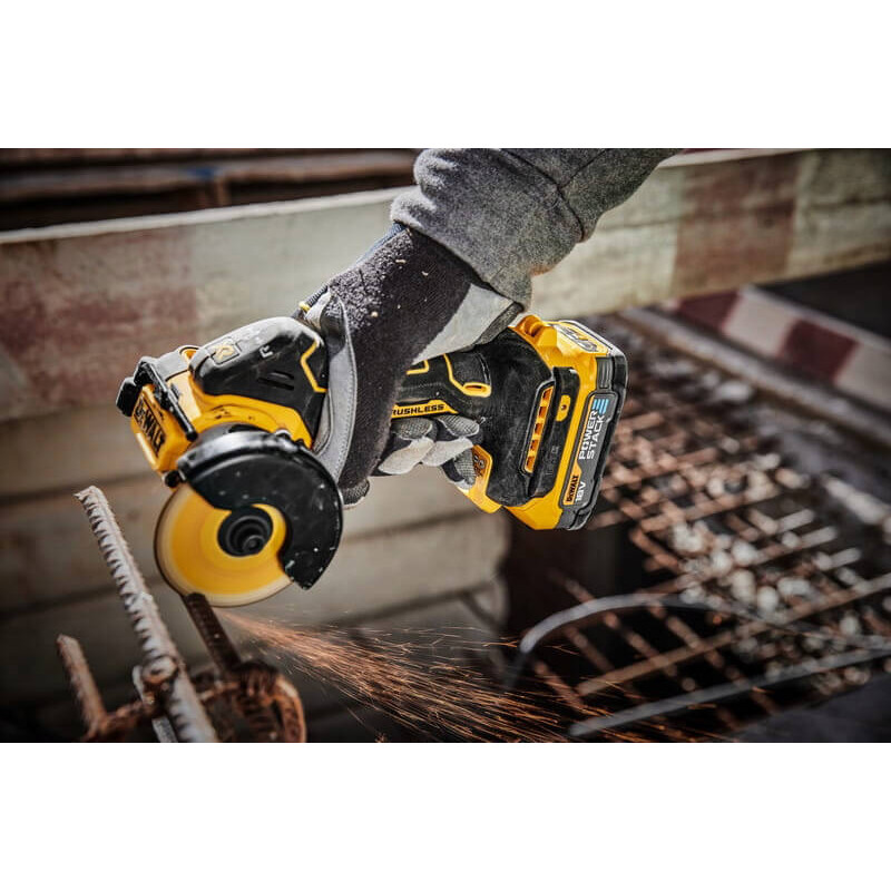 Пила дискова універсальна акумуляторна безщіткова DeWALT DCS438N