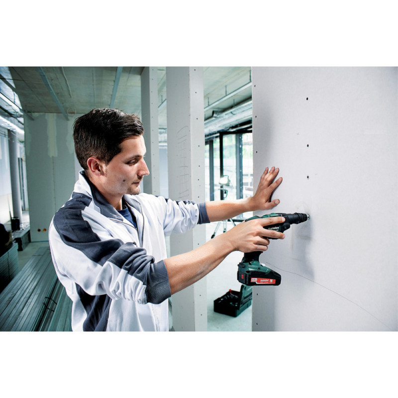 Акумуляторний шурупокрут для гіпсокартону Metabo SE 18 LTX 2500 Каркас (620047890)