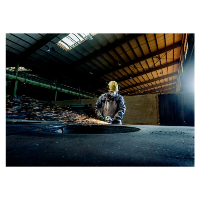 Болгарка Metabo WE 26-230 MVT QUICK (606475260)