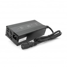 Зарядний пристрій для акумуляторів AGM 12V,15А, 137х90х50mm