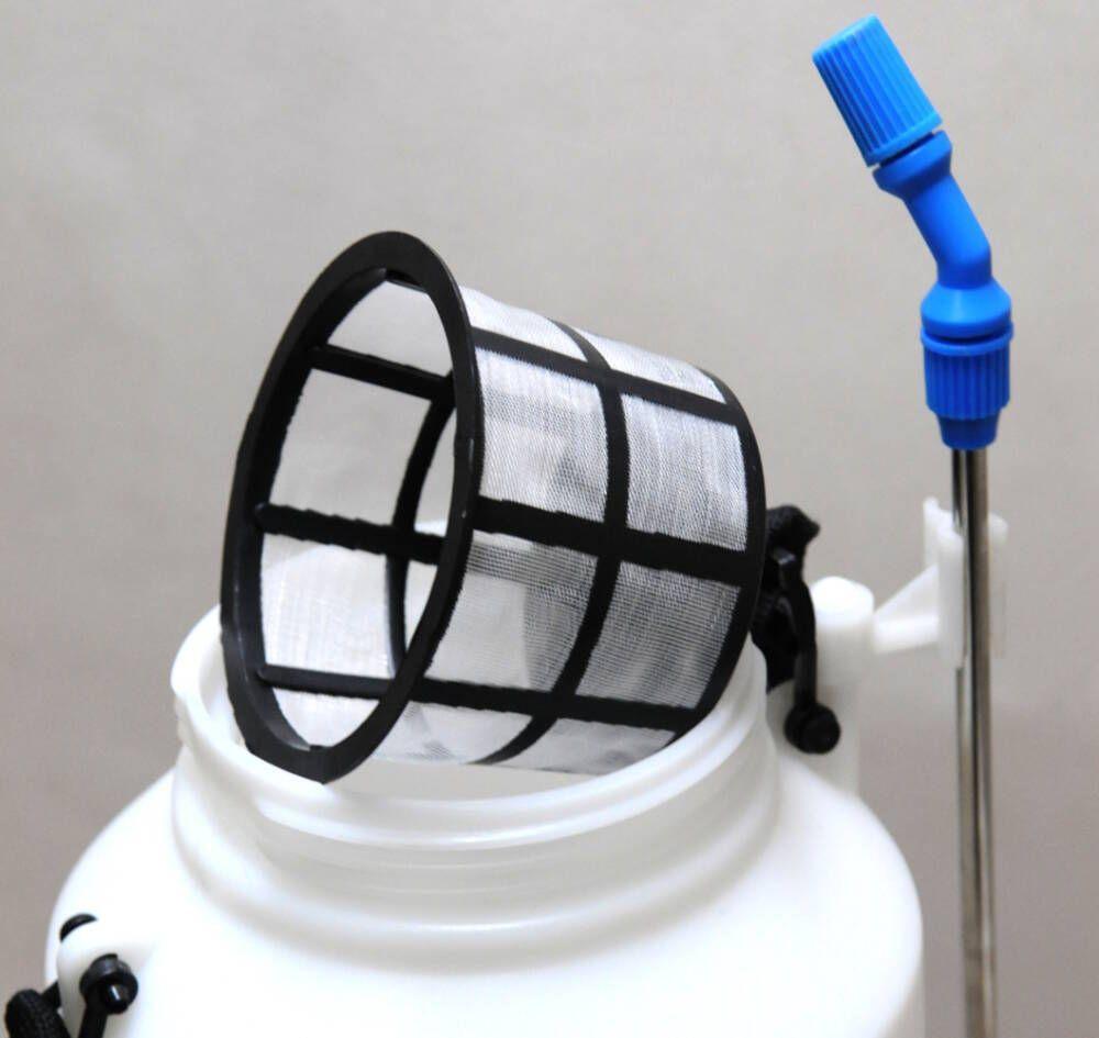 Обприскувач акумуляторний Bass Polska BP-8610